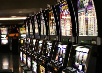 What are classic slots and how does it work?