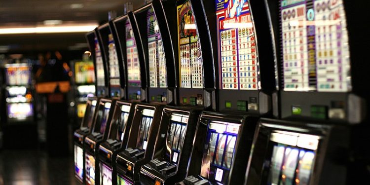 What are classic slots and how does it work?