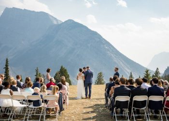 Destination Wedding in Canada: Tips and Top Locations